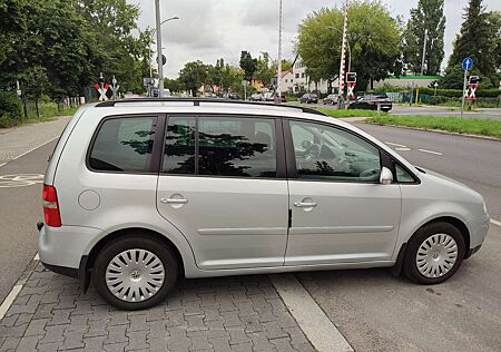 VW Touran Volkswagen Trendline
