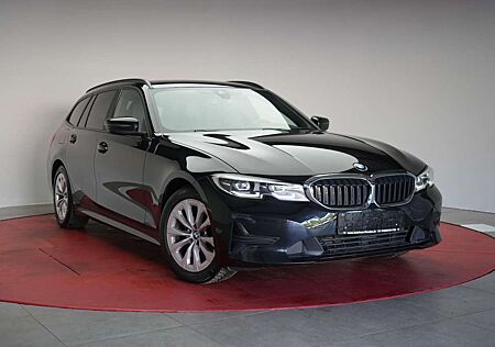 BMW 318 d Touring Advantage Sport M Lenkrad Navi/Te