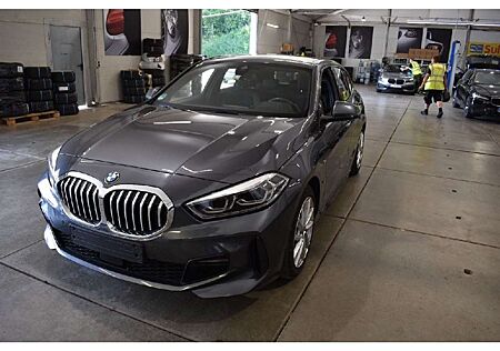 BMW 118 d M Sport SpoSi HuD LED Lane AUT PDC