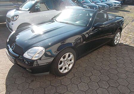 Mercedes-Benz SLK 200