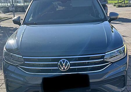 VW Tiguan Allspace Volkswagen Life