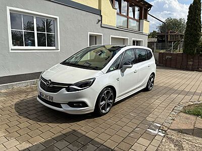 Opel Zafira 2.0 D (CDTI) Automatik Edition