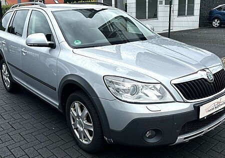 Skoda Octavia 2.0 TDI Combi Scout 4X4 Xenon|Klima