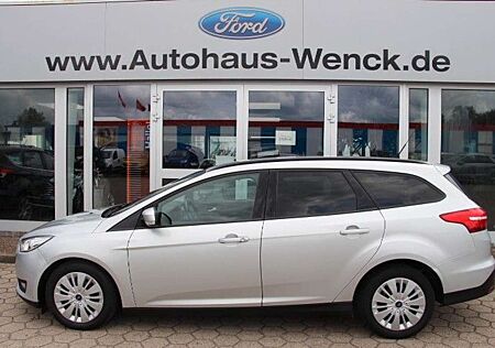 Ford Focus 1,0l Business*2HAND*KLIMA*WINTER-PAKET*AHK