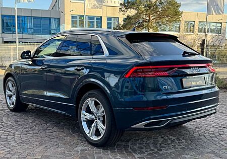 Audi Q8 55 TFSI e quattro 280 KW Plug-in-Hybrid Pano