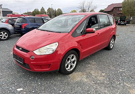 Ford S-Max Trend