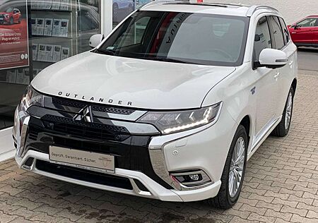 Mitsubishi Outlander Plug-in Hybrid Top (SDA inkl. Navi) Standh. Automa