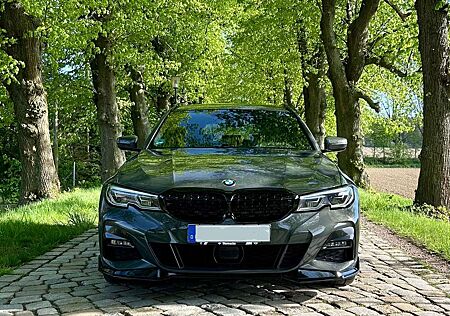 BMW 330 e xDrive M Sport / Garantie