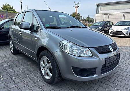 Suzuki SX4 Comfort/Klima/8-fach bereift