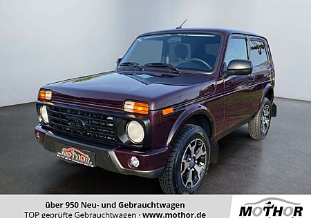 Lada Taiga Urban 1,7L 4x4 KLIMA SHZ ABS AHK LM