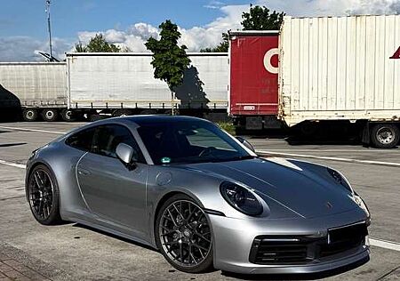 Porsche 992 911 Carrera PDK