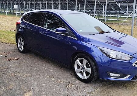 Ford Focus 1.5 TDCi DPF Start-Stopp-System Titanium