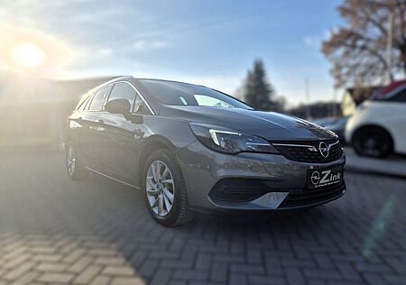Opel Astra Elegance LED Navi SHZ LHZ Kamera AGR AHK