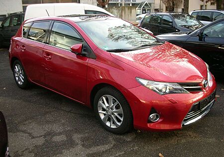 Toyota Auris Automatik 1.6 Executive *29.000km