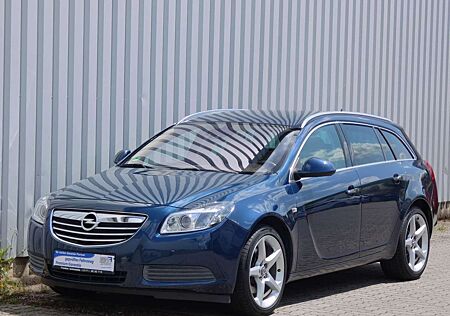 Opel Insignia A Sports Tourer Cosmo 4x4-Leder-Navi