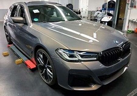 BMW 530 d/HUD/Laser/Panor/StandHz/Individual/M-Sport