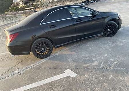 Mercedes-Benz CLA 220 Shooting Brake (CDI) d 7G-DCT Urban