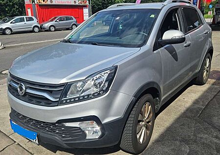 SsangYong Korando +2.0+2WD+Crystal