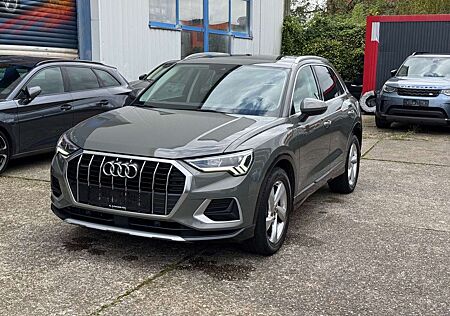 Audi Q3 40 TFSI Quattro/LED/Kamera/Pano/1 Hand