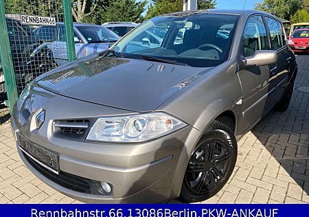 Renault Megane II Lim. 5-trg. Avantage !! Tüv 06.2026 !!