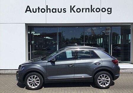 VW T-Roc Volkswagen 1.5 TSI DSG OPF Style LED ACC APP AHK Klima