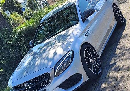 Mercedes-Benz C 43 AMG AMG C 43 4Matic T 9G-TRONIC