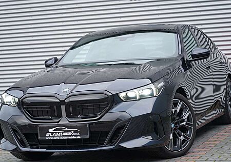 BMW 520 i M Sport PANO HEADUP 360 H&K AR