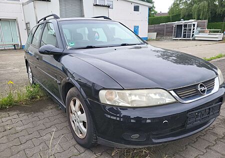 Opel Vectra 1.6 Caravan Edition 2000