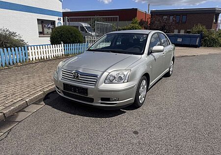 Toyota Avensis 1.8 Sol Liftback