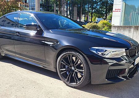 BMW M5 5er Competition
