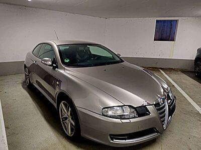 Alfa Romeo GT GT 1.9 JTDM DPFQuadrifoglio Verde