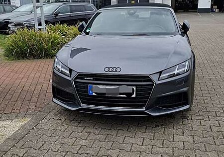 Audi TT Roadster 2.0 TFSI quattro