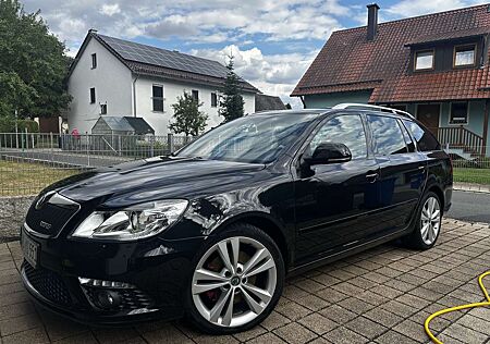 Skoda Octavia Combi 2.0 TDI DPF RS