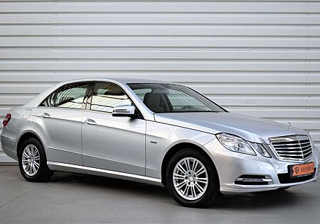 Mercedes-Benz E 200 CDI Lim. BlueEfficiency+Autom+Navi+SHZ+PDC