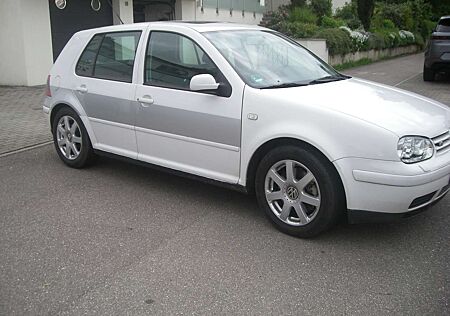 VW Golf Volkswagen 2.8 V6 4Motion