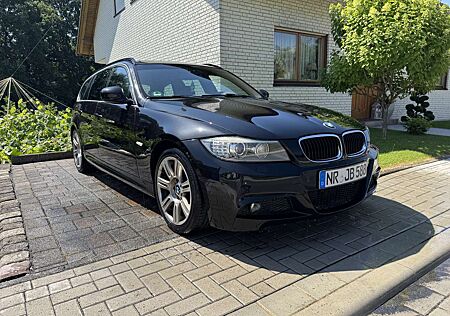 BMW 320d 320 xDrive DPF Touring