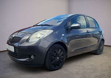 Toyota Yaris 1,3 VVT-i Linea Sol