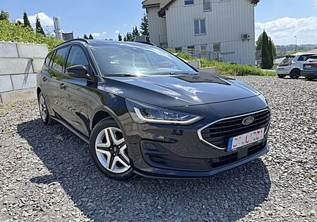 Ford Focus TURNIER EcoBlue EU6d COOL & CONNECT