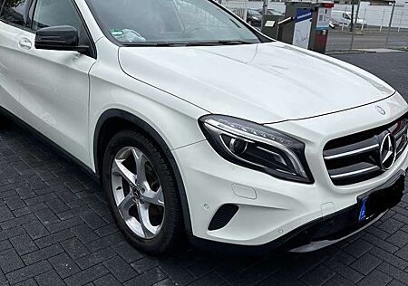 Mercedes-Benz GLA 200 Diesel Automatik