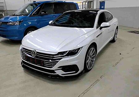 VW Arteon Volkswagen 4Motion 2.0 TSI "R-Line/LED/Head-UP/Pano"
