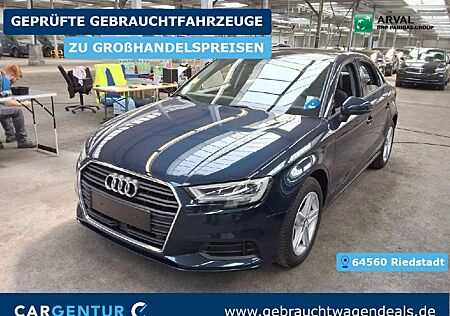Audi A6 40 2.0 TDI Avant sport AHK SpoSi StHz ACC LED