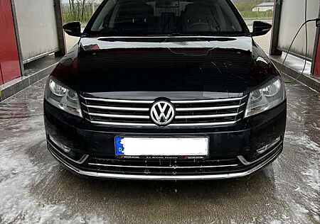 VW Passat Variant Volkswagen Highline BlueMotion