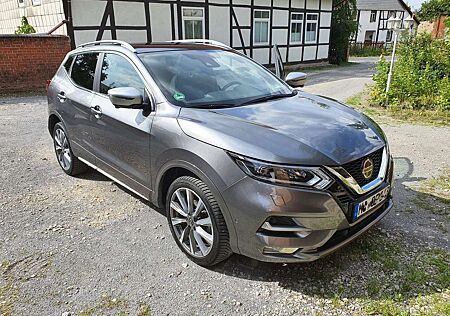 Nissan Qashqai 1.3 DIG-T TEKNA+