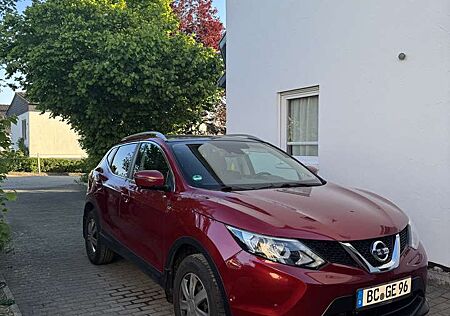 Nissan Qashqai 1.6 dCi Xtronic TEKNA *PanoDach* *S/WReifen*