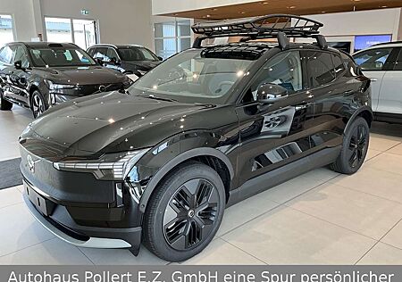 Volvo EX30 Cross Country 315 kW Twin Motor Performance