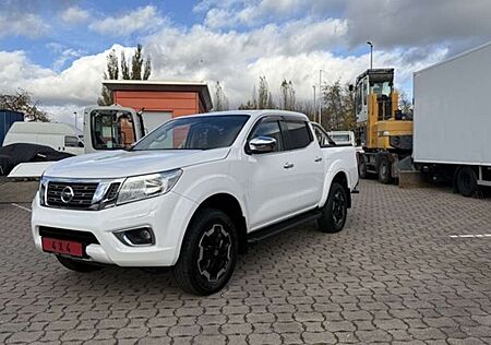 Nissan Navara Double Cab 4x4 Heckd. RFK AHK SHZ