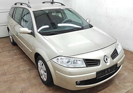 Renault Megane 1.6 16V GRANDTOUR AHK KLIMA BC ESP EURO-4 Avantage