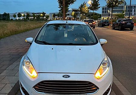 Ford Fiesta Titanium