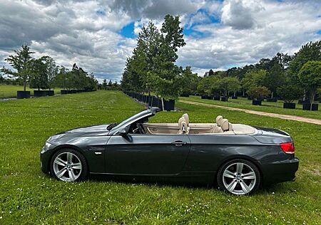 BMW 330i 330 Cabrio Aut.