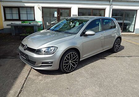 VW Golf Volkswagen Cup*TÜV-NEU*KLIMAUT*LM*SITZH*XENON*